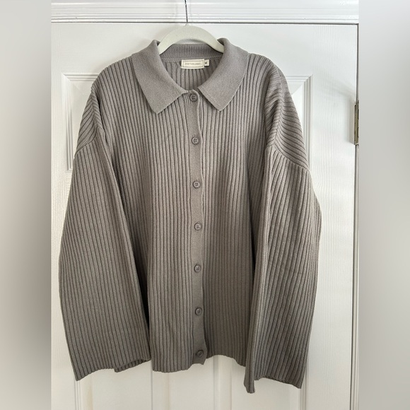 Gray Ribbed Button-Up Sweater - Picture 2 of 7